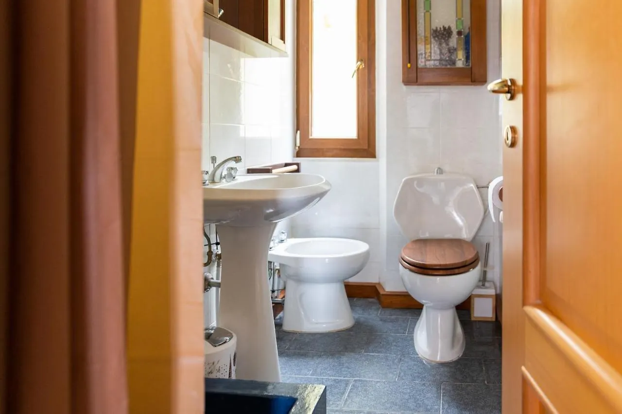 La Tana Di Nonno Bob Apartment Lerici Italy