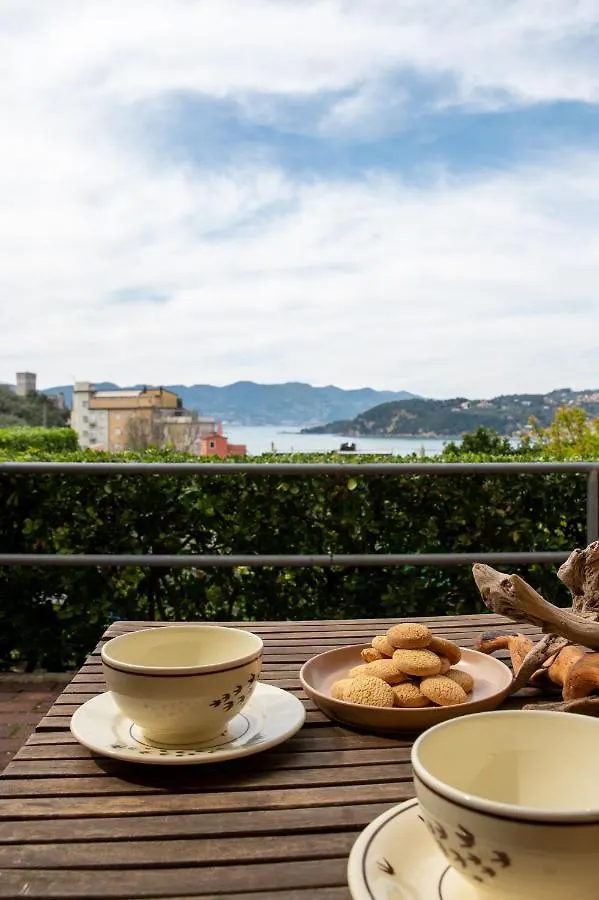 La Tana Di Nonno Bob Apartment Lerici 0*,  Italy